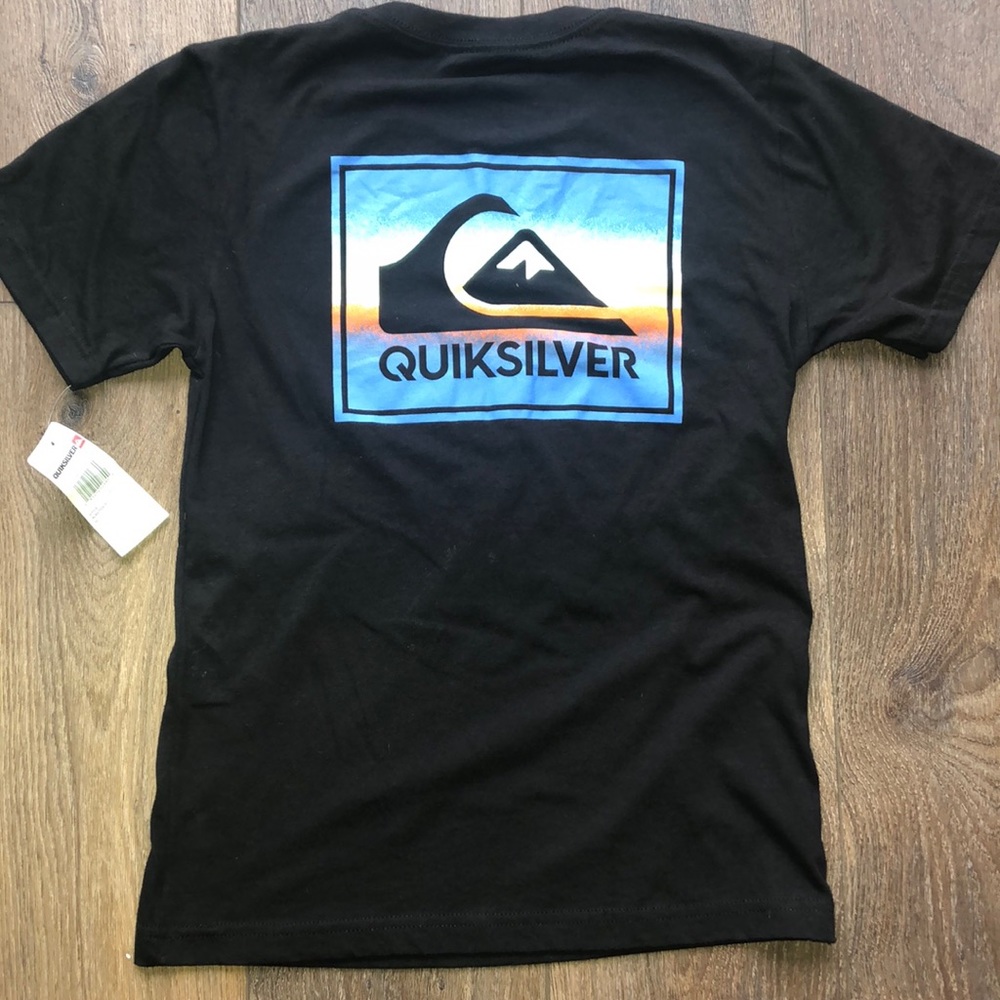 Quicksilver black t shirt medium 10-12 NWT